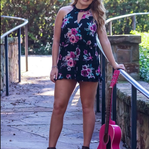 romper - Picture 1 of 1